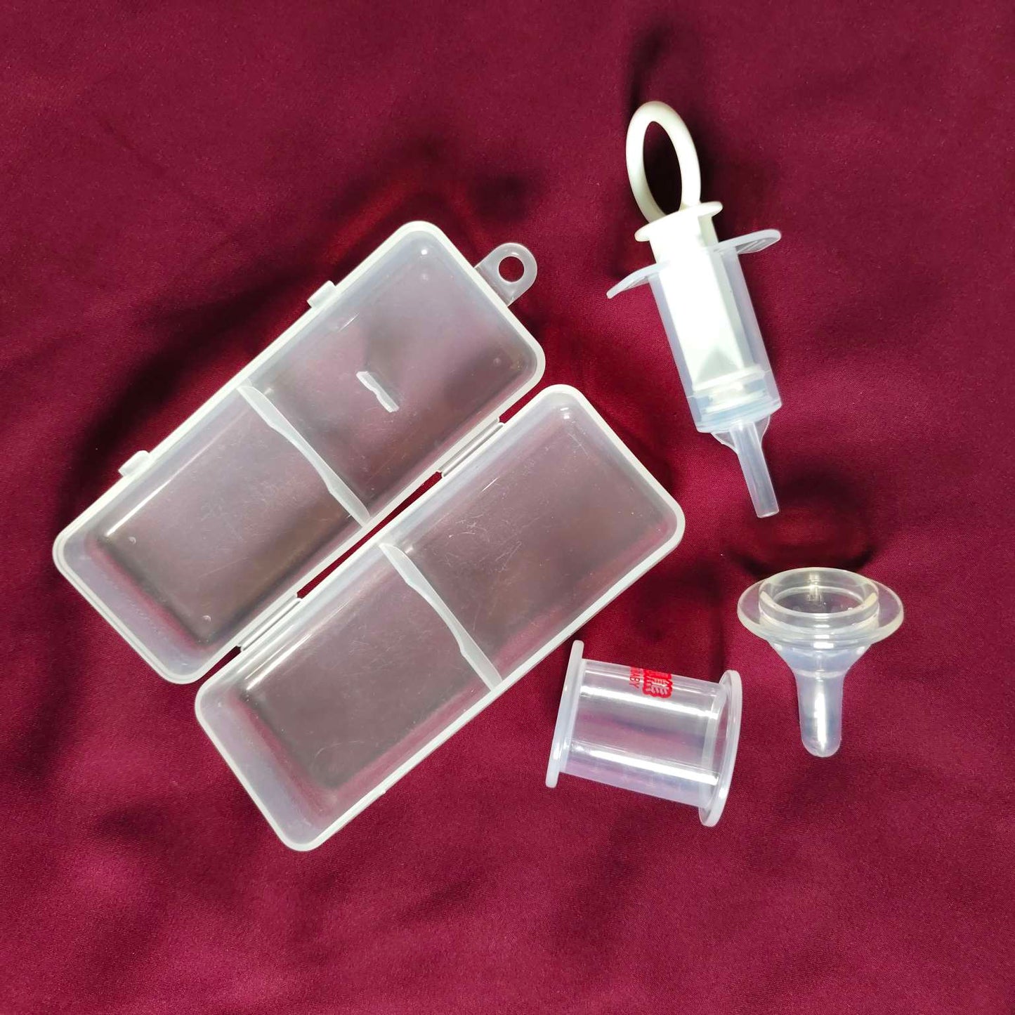 Baby Medicine Dispenser – Easy & Safe Feeding