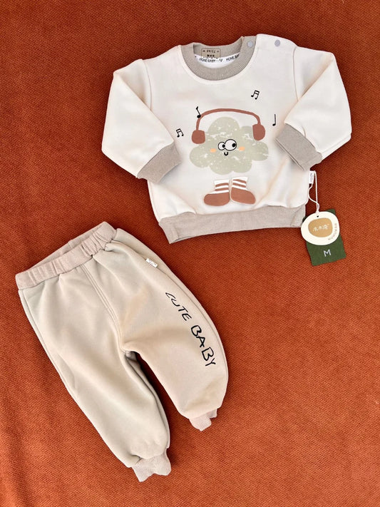 Cozy Two-Piece Baby Clothing Set – Warm Double Fabric Outfit
