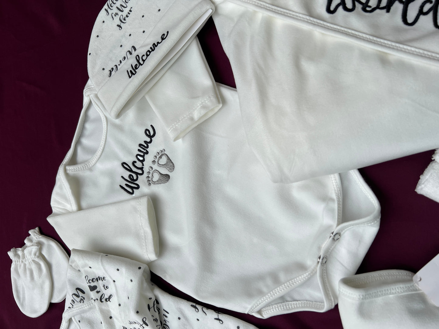 Welcome to the World – Premium 12-Piece Winter Newborn Set | Ultra Soft, Warm & Gift Ready | Kids Essentials®