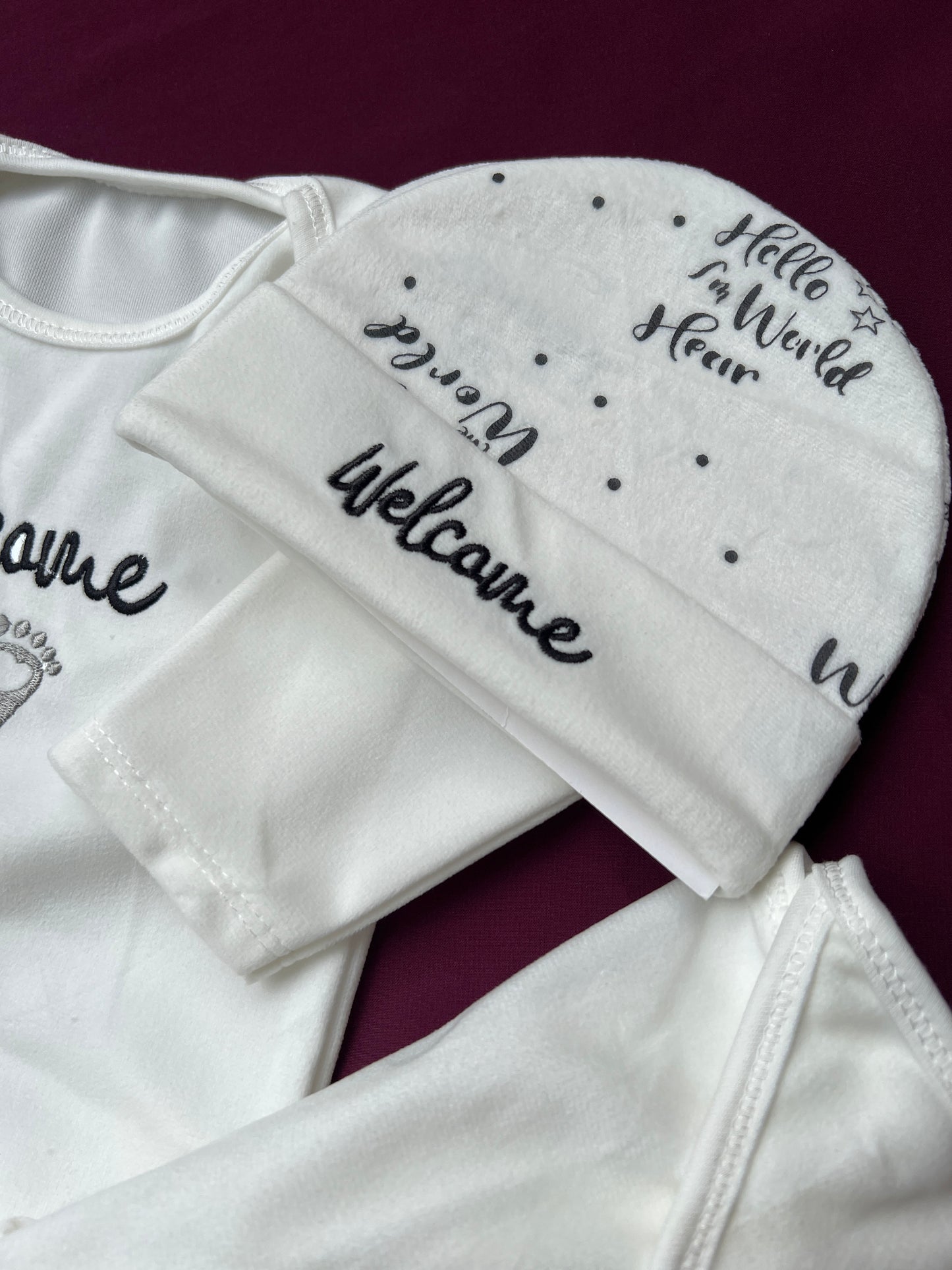 Welcome to the World – Premium 12-Piece Winter Newborn Set | Ultra Soft, Warm & Gift Ready | Kids Essentials®