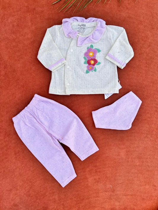 Newborn Baby 4 Pieces Summer Outfit – Shirt, Trouser, Cap & Bib