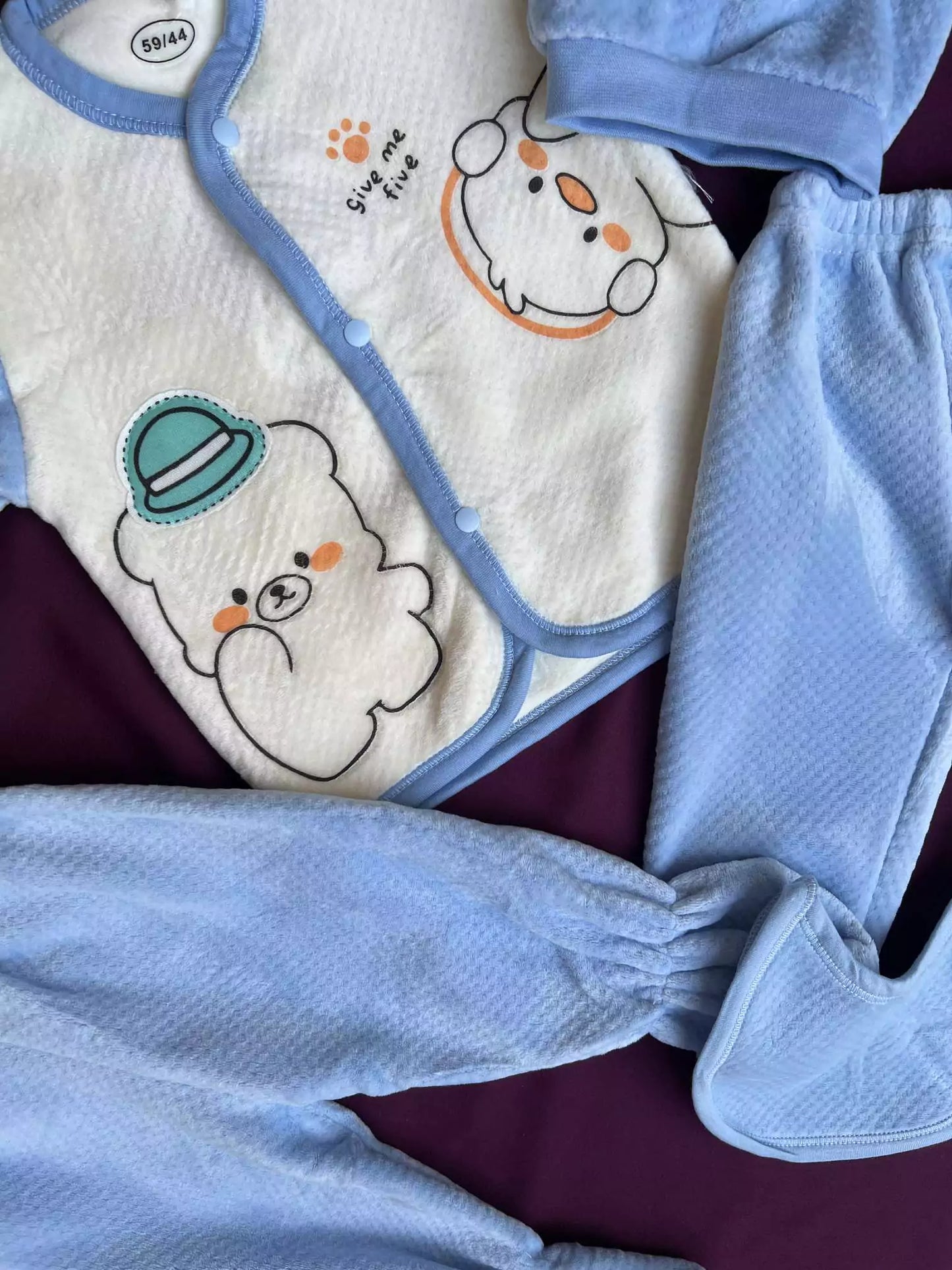 Newborn Baby 5 Piece Velvet Set