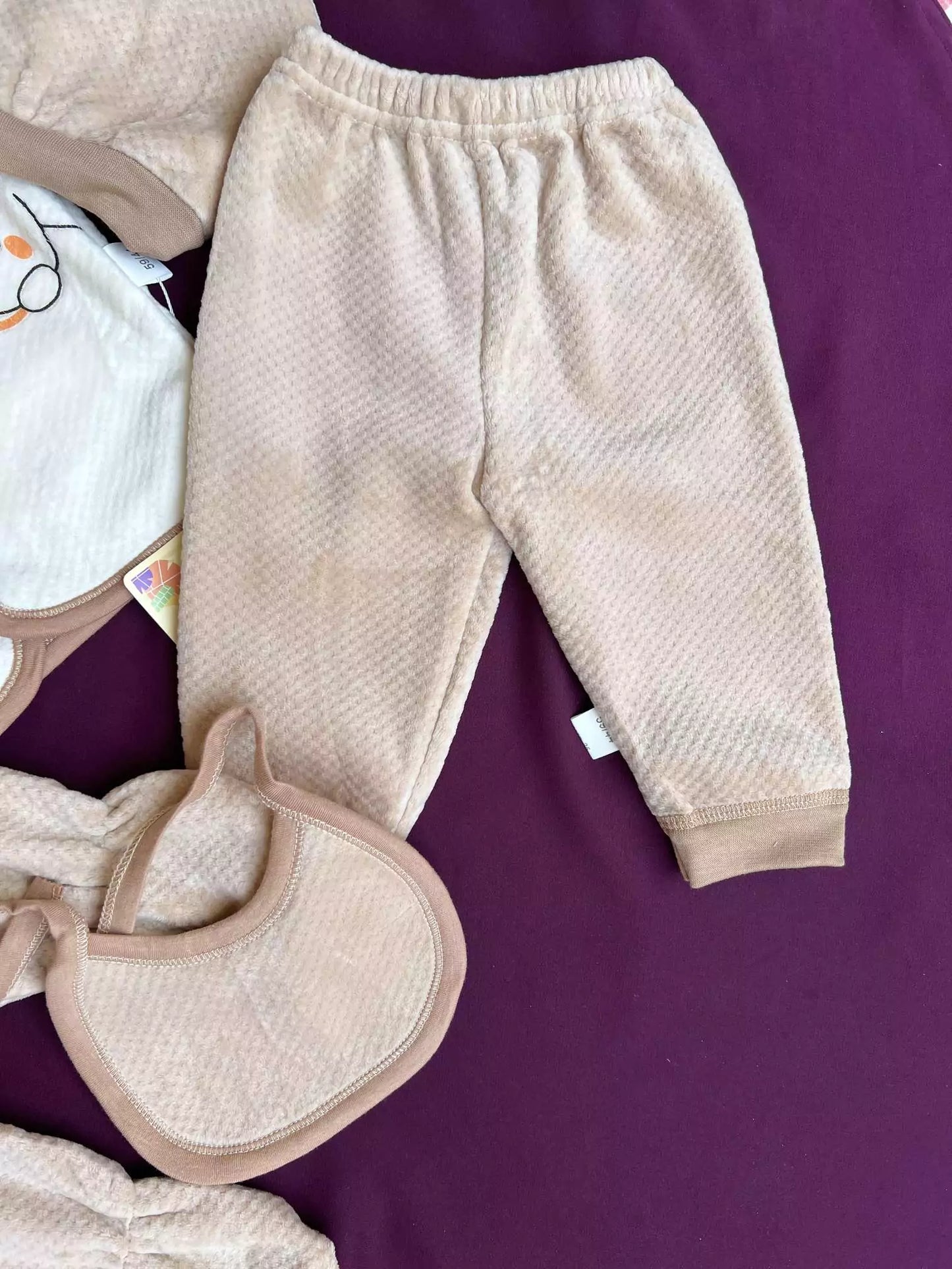 Newborn Baby 5 Piece Velvet Set
