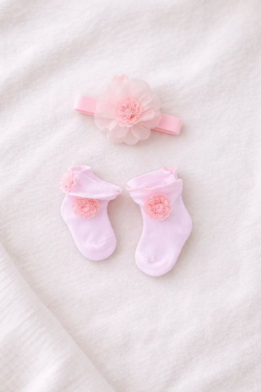 Newborn Baby Girl Headband & Socks Set – Soft Flower Design