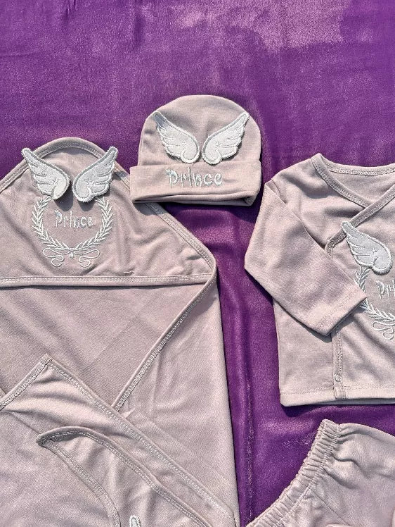 Newborn Prince 11-Piece Starter Set – Baby Boy Clothing Gift Pack