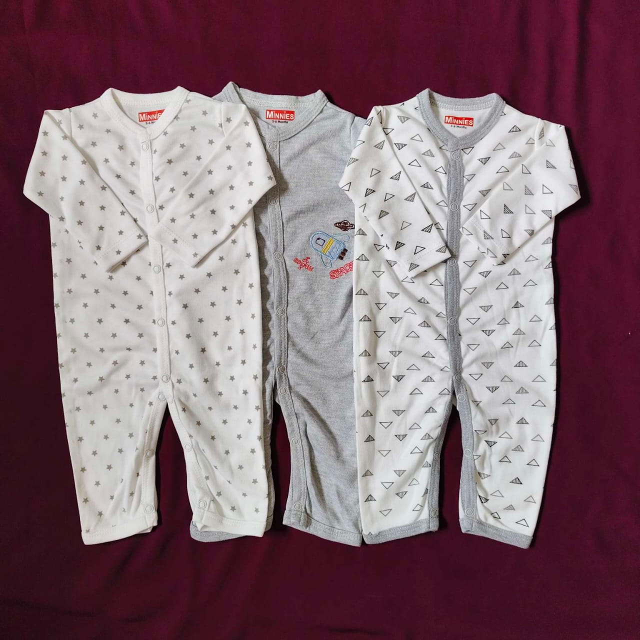 pack-of-3-cotton-baby-rompers-sleep-suits-pakistan