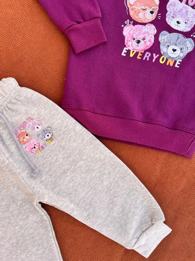 Kids Winter Clothing Set – Warm Top & Cozy Joggers