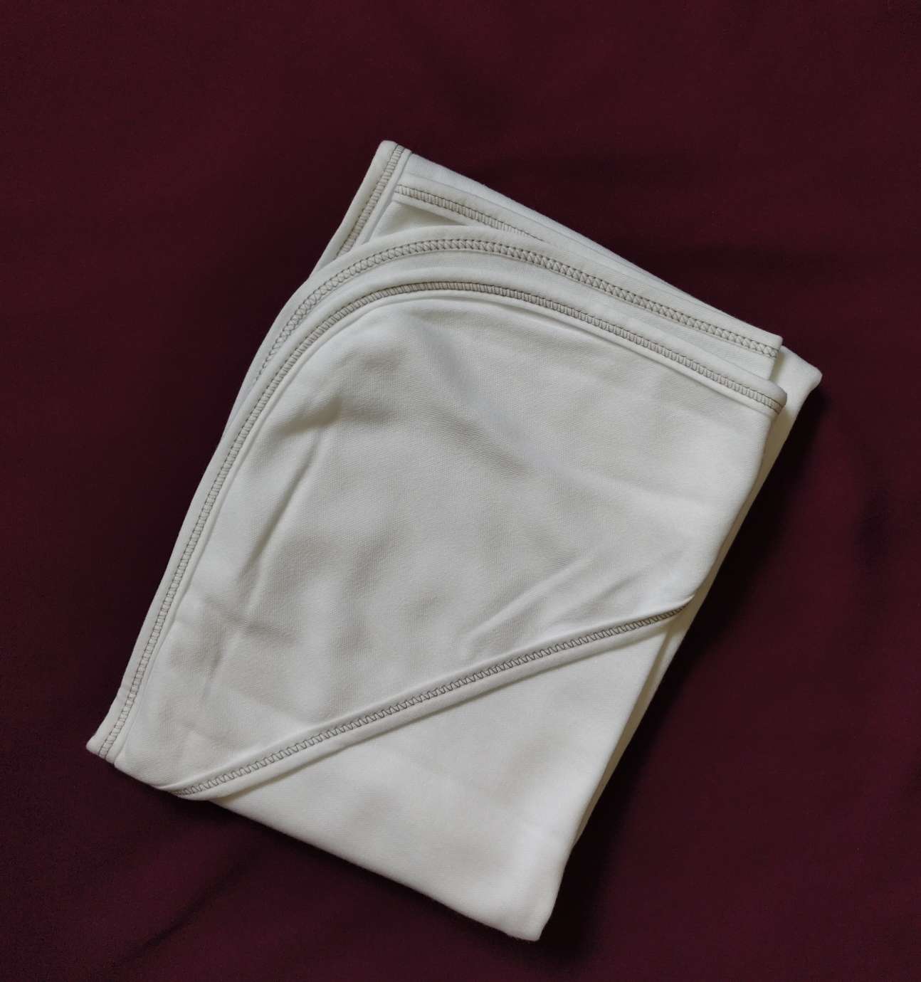 Imported Hooded Wrapping Sheet