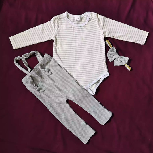 3-Piece Baby Girl Outfit – Stylish Shirt, Trouser & Hairband Set
