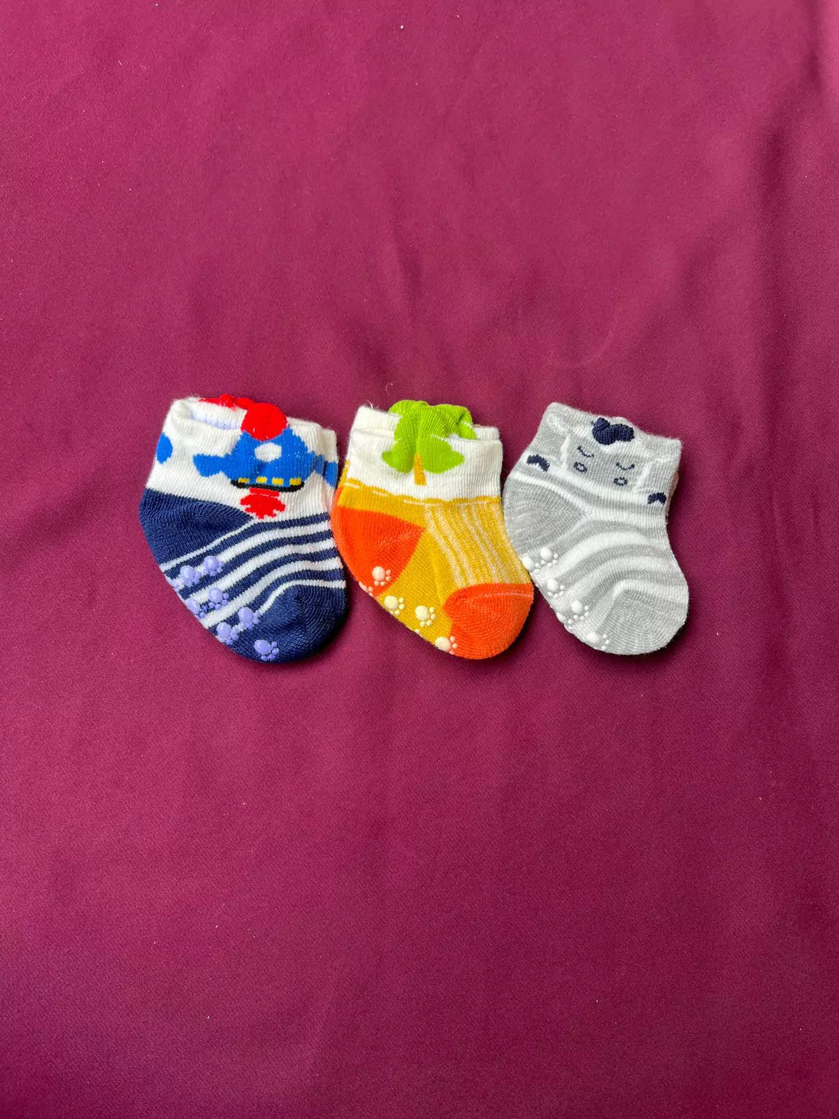 Pack of 3 Baby Socks (0–6 Months)