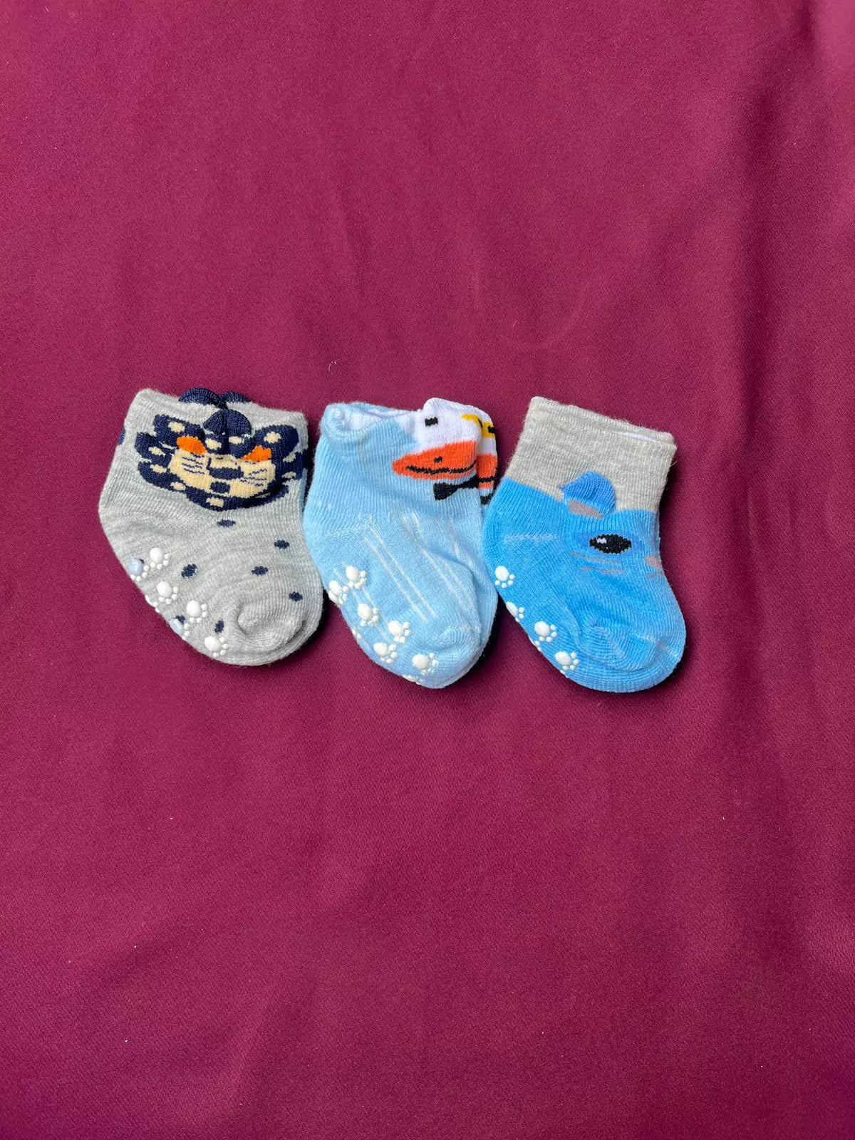 Pack of 3 Baby Socks (0–6 Months)