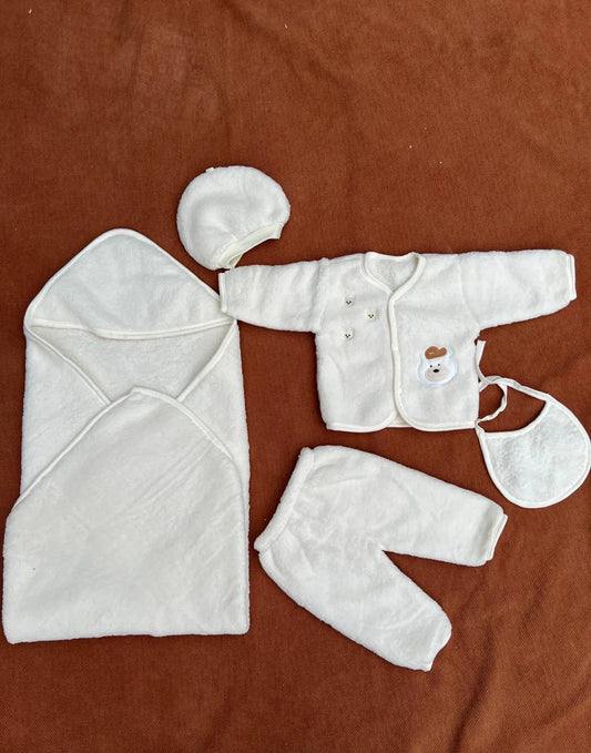 Kids Essentials Newborn 5 Pcs Soft Velvet Starter Set