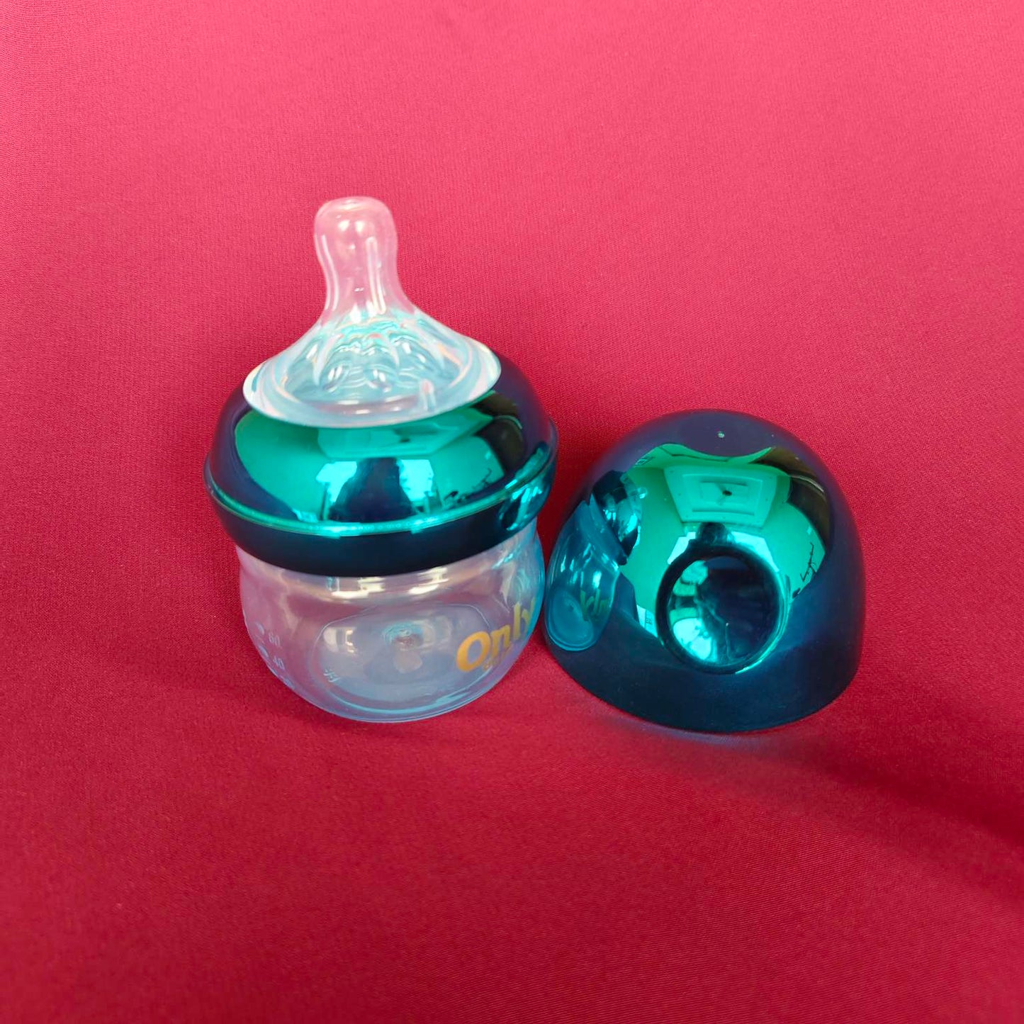 kidsessentials baby feeder wide neck silver shinny blue plastic only 60ml PF0S