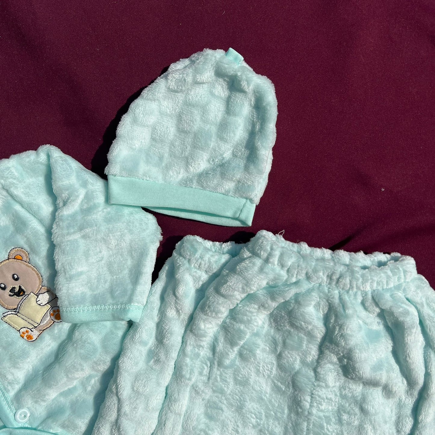 Newborn 6 Pcs Velvet Winter Set β Soft & Warm