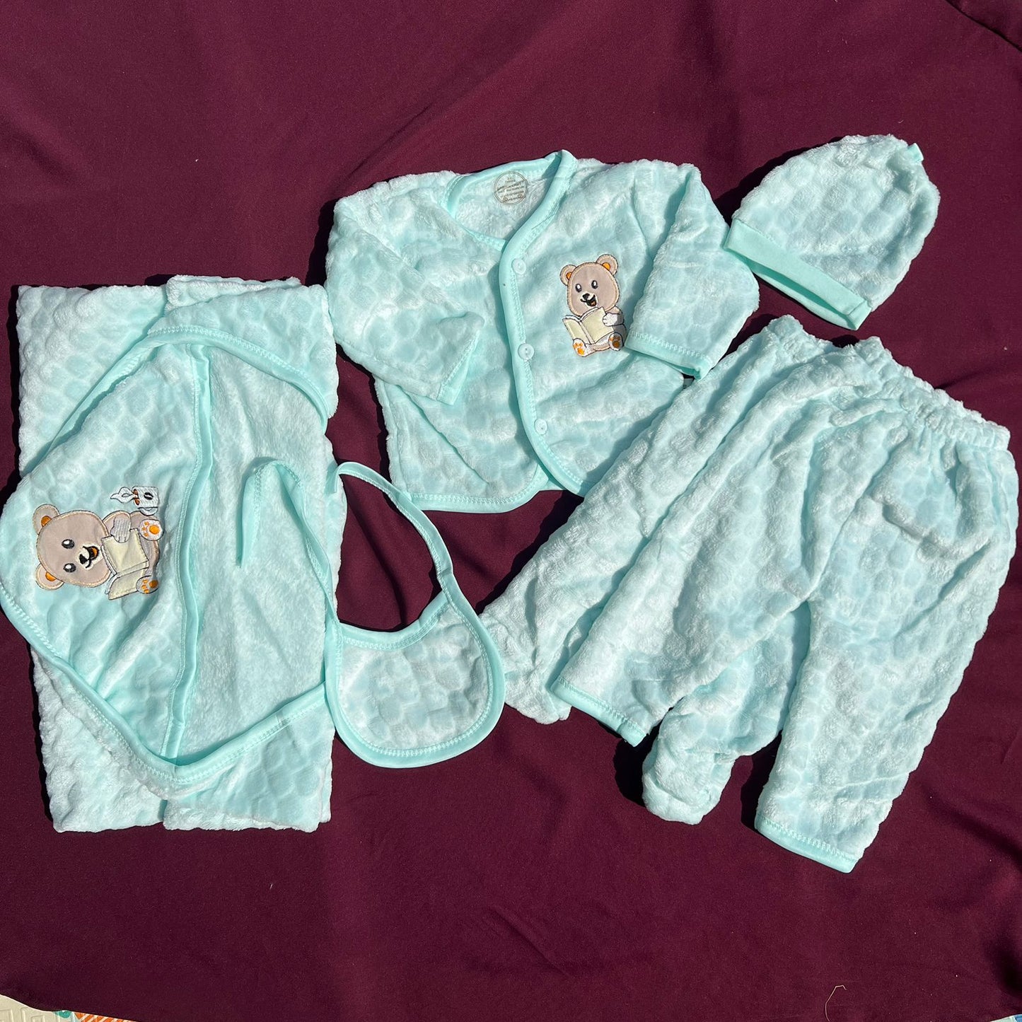 Newborn 6 Pcs Velvet Winter Set β Soft & Warm