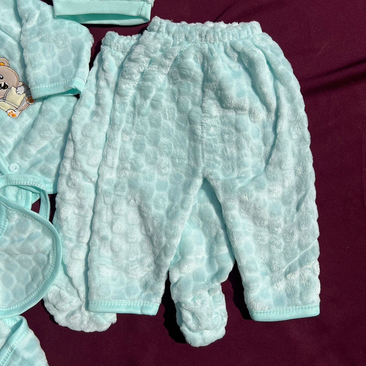 Newborn 6 Pcs Velvet Winter Set β Soft & Warm