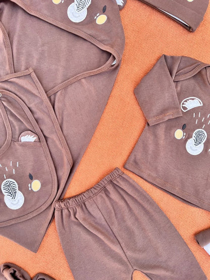 10-Pieces Newborn Baby Starter Set in Cotton | Complete Baby Clothing Set