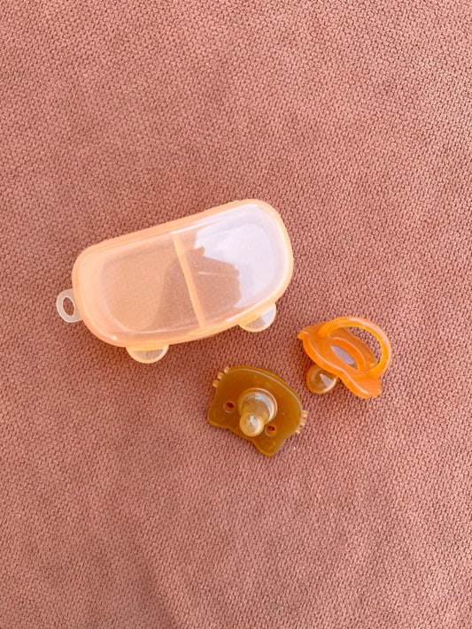 2-in-1 Silicone Pacifier with Case – BPA-Free Baby Pacifiers