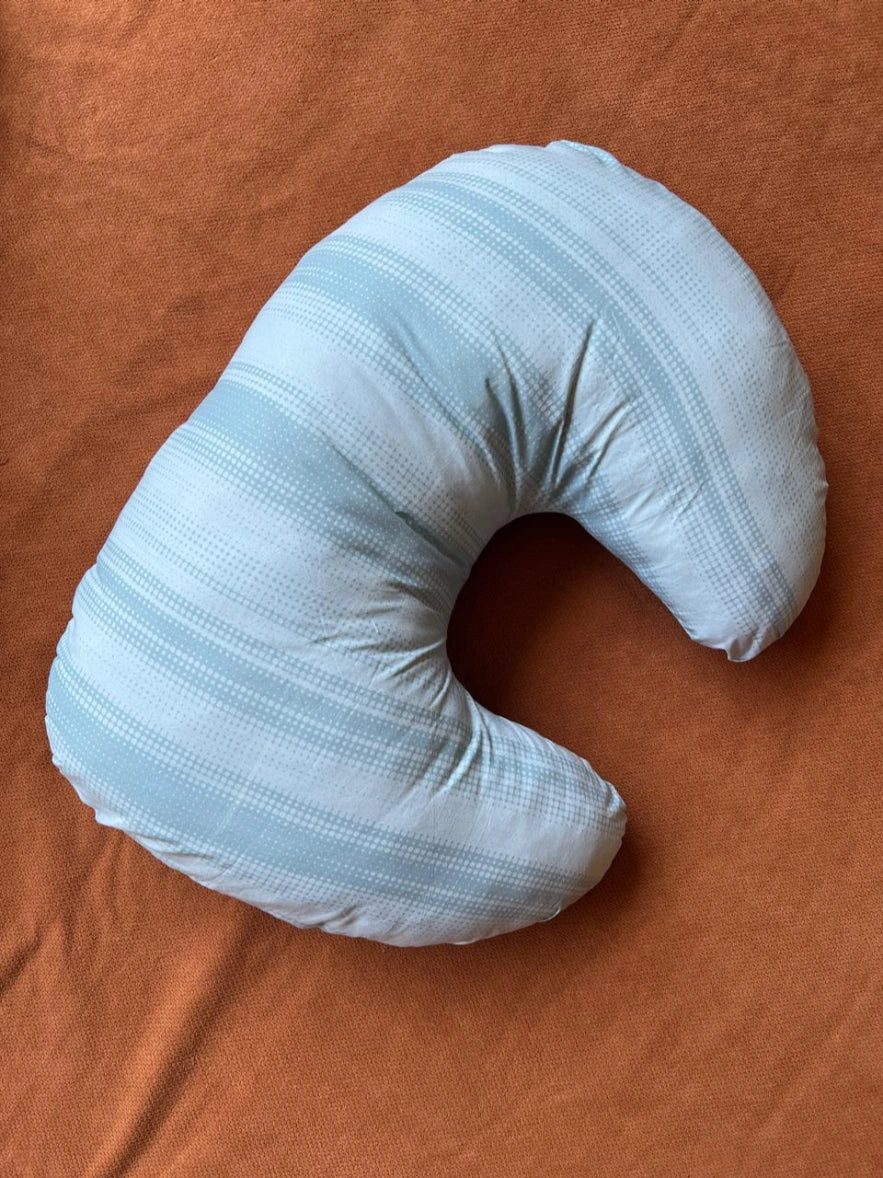 Baby Feeding & Nursing Pillow | Soft Support Cushion for Moms & Babies