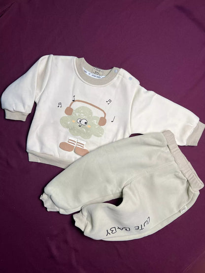 Cozy Two-Piece Baby Clothing Set – Warm Double Fabric Outfit