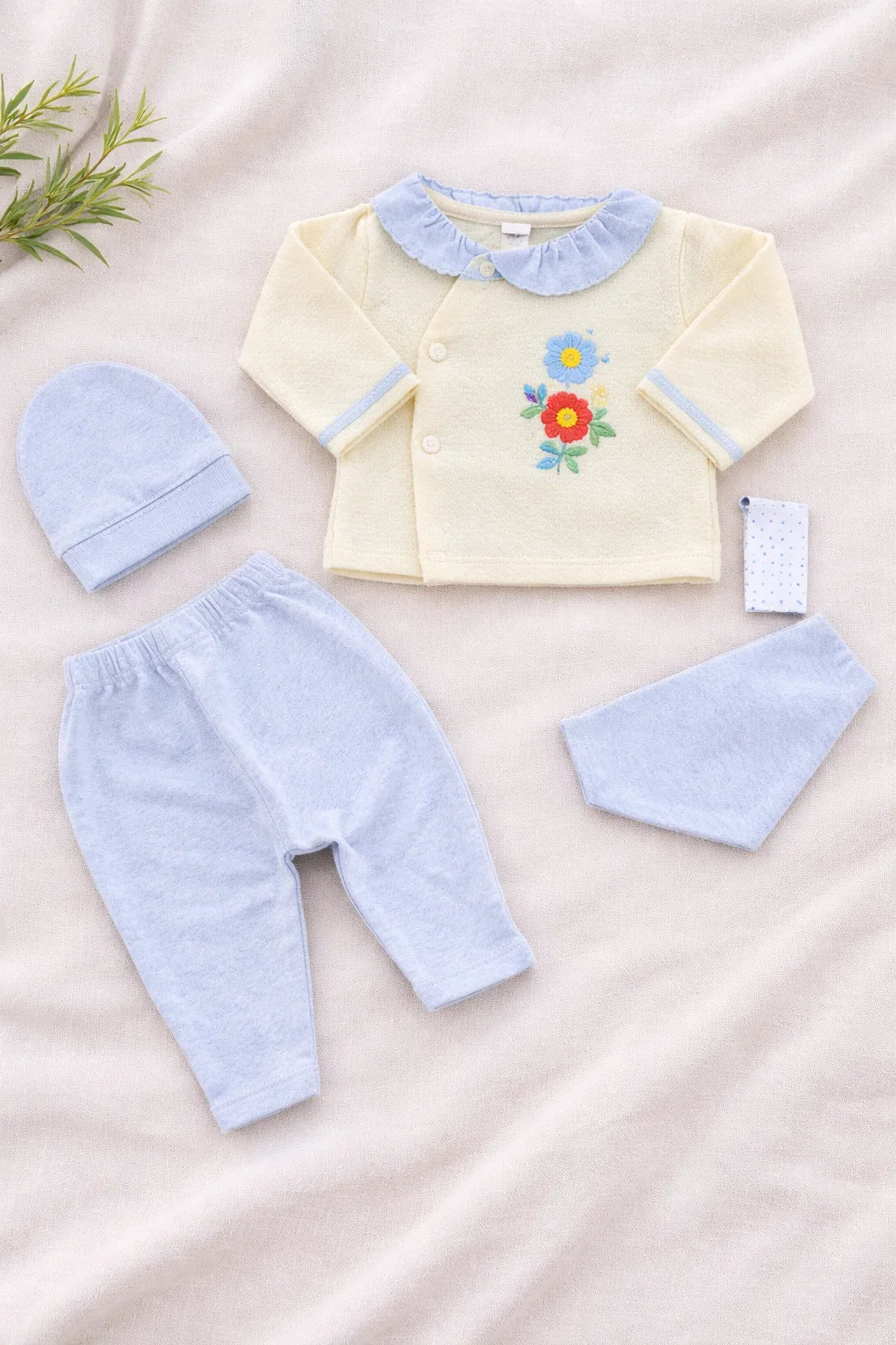 Newborn Baby 4 Pieces Summer Outfit – Shirt, Trouser, Cap & Bib