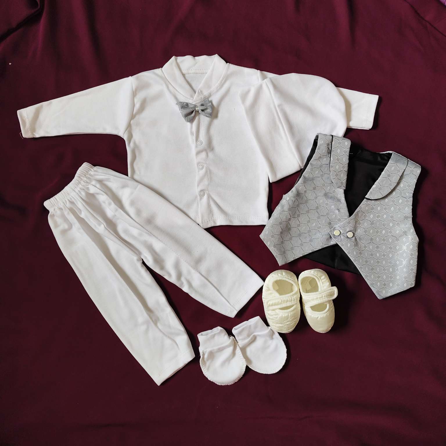 Elegant Newborn Wasicot Set