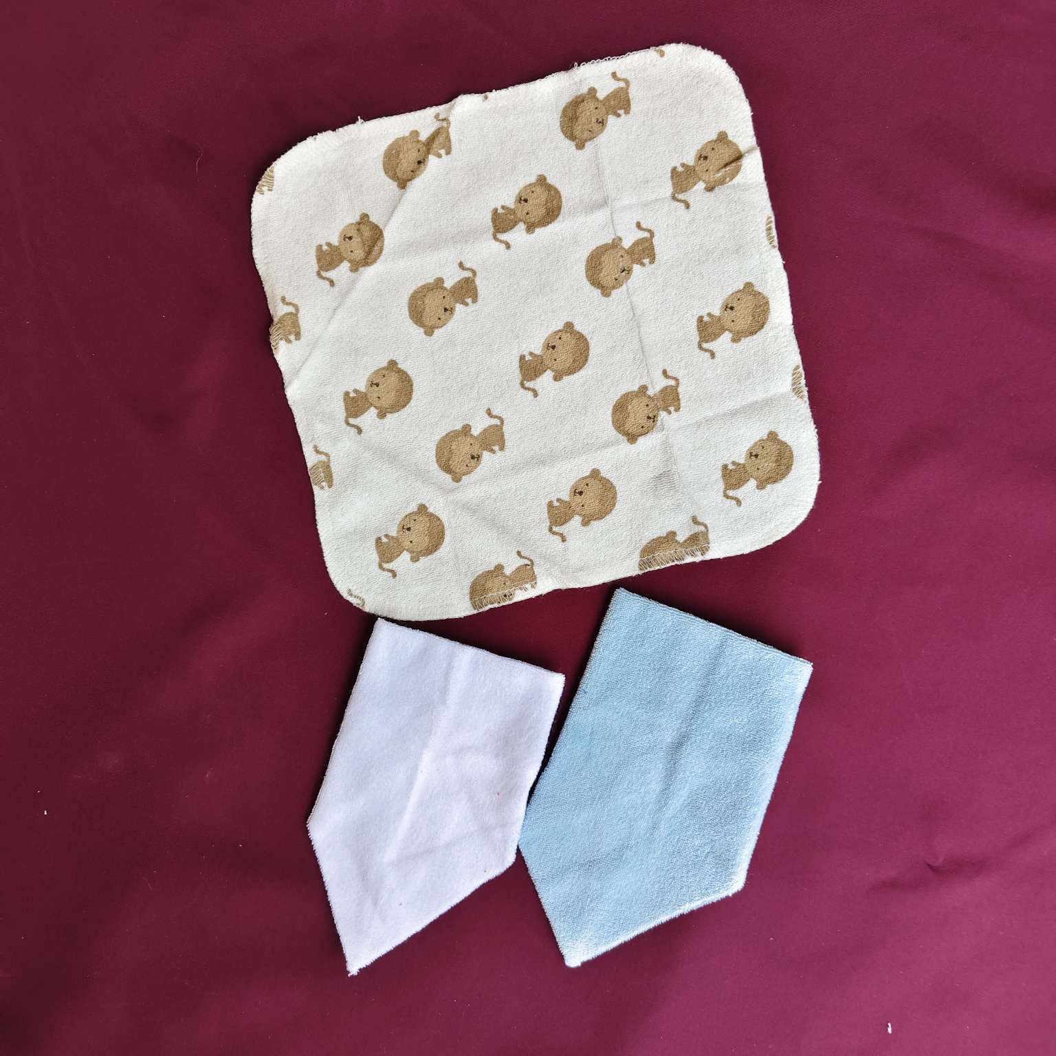 Face towels pack of 3 dogs 2