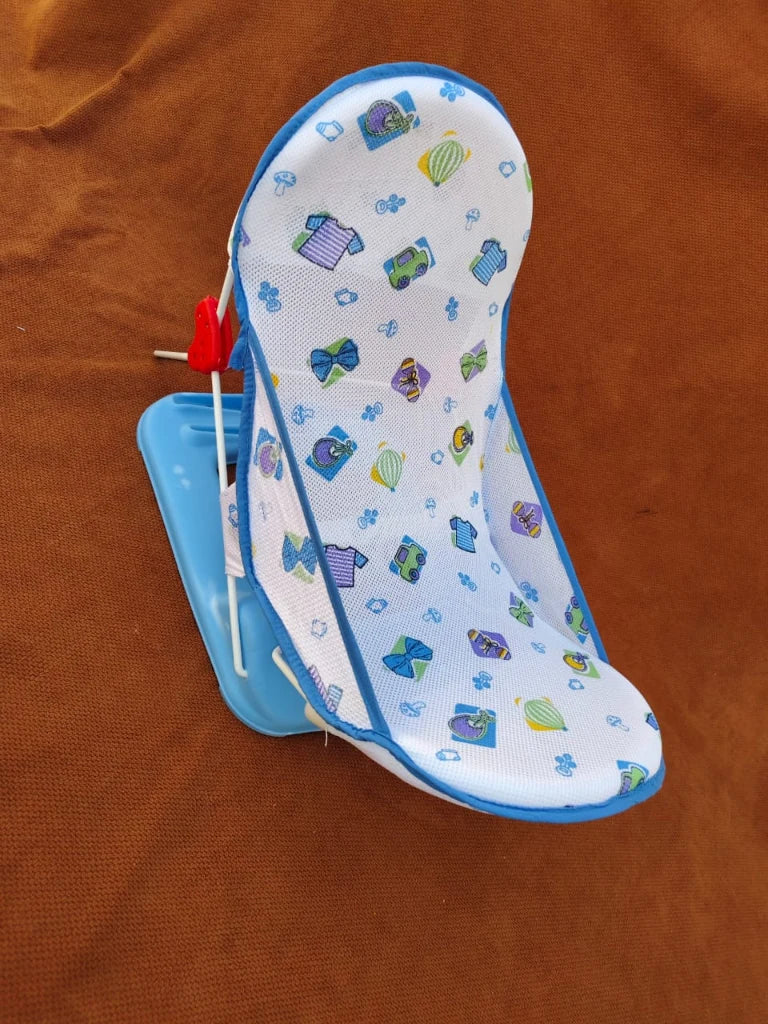 Foldable Baby Bather – Comfortable & Safe Newborn Bath Seat (small)