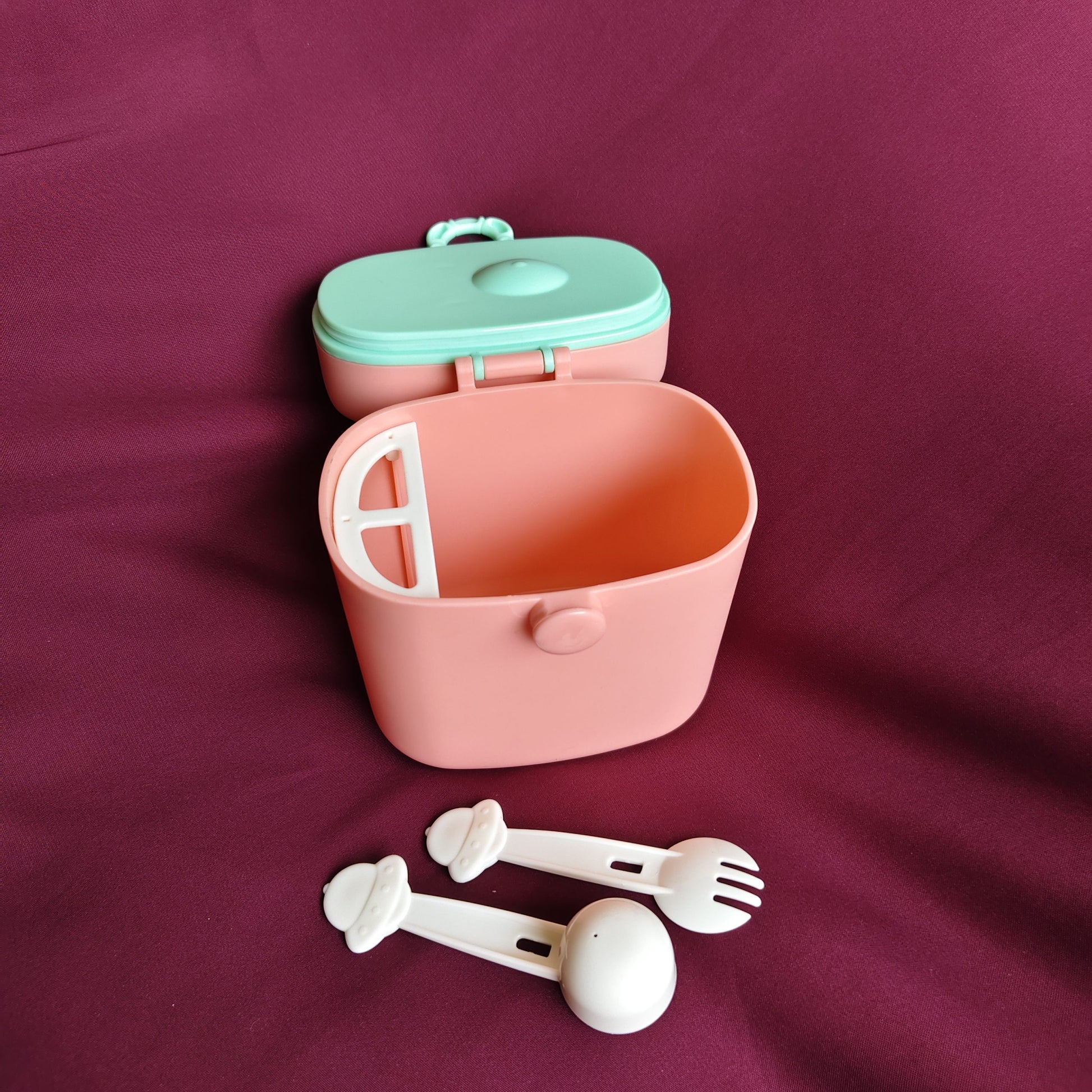 2 in 1 milk container