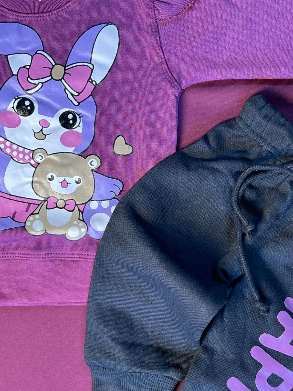 Kids Winter Clothing Set – Warm Top & Cozy Joggers