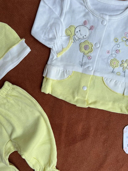 Newborn Baby 3 Piece Outfit Set – Soft Shirt, Trouser and Cap Set for Babies