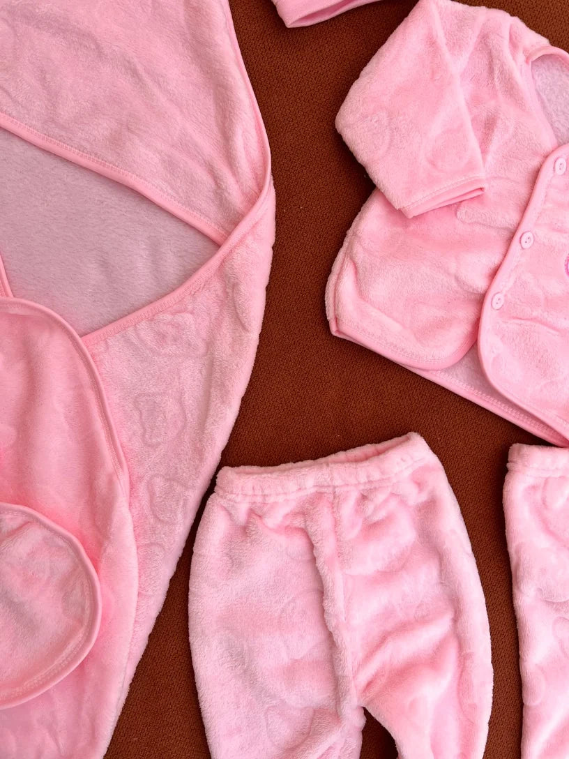 Newborn 6 Pcs Velvet Winter Starter Set – Pink