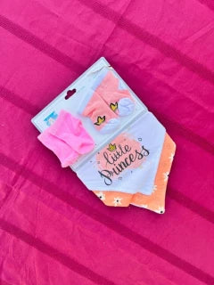 Newborn Bib & Socks Set – Soft Cotton