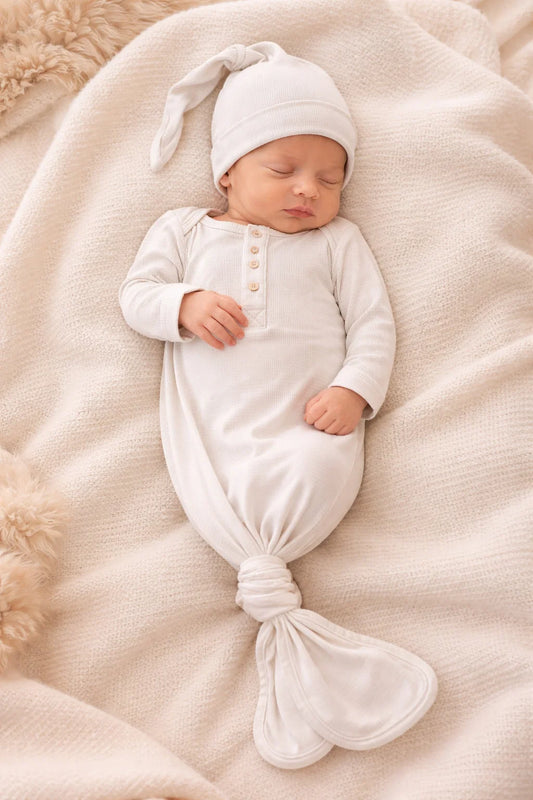 Newborn Cotton Knotted Gown with Cap Set – Baby Sleepwear