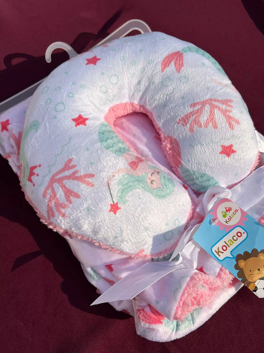Newborn Neck Support Pillow with Soft Blanket