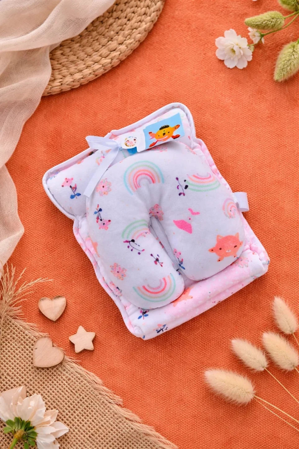 Newborn Neck Support Pillow with Soft Blanket
