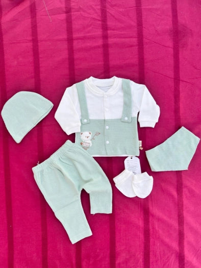 Newborn Summer Waffle 5-Piece Baby Set – Soft & Breathable Outfit