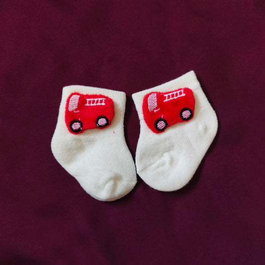 Pack of 2 Baby Socks with Hand Band – 0 to 6 Months
