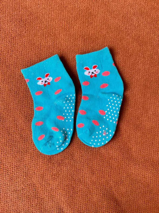 Silicone Baby Socks – Non-Slip, Warm & Cozy Socks