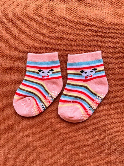 Silicone Baby Socks – Non-Slip, Warm & Cozy Socks