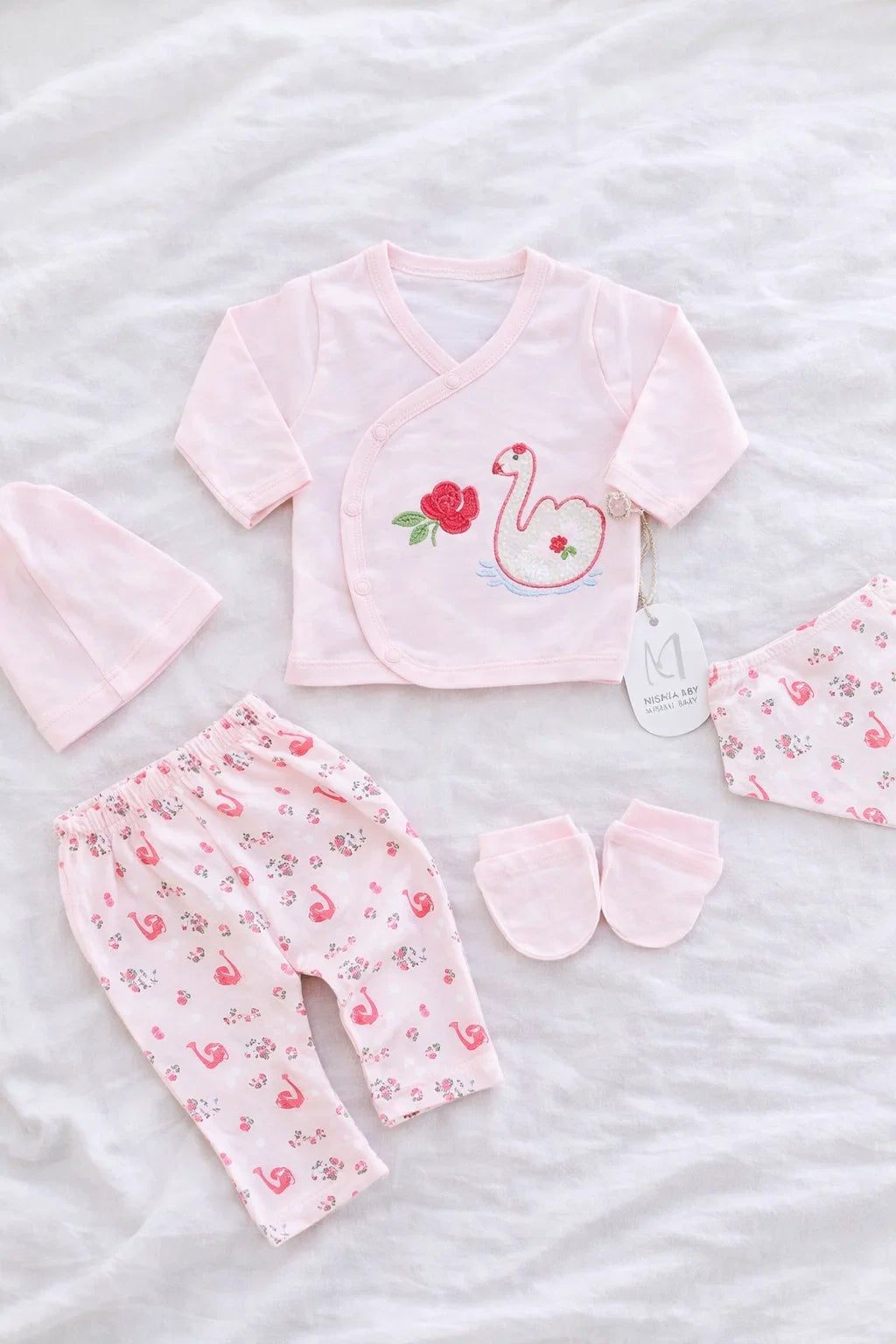 Newborn Baby 5 Pieces Summer Outfit – Shirt, Trouser, Cap, Bib & Mittens
