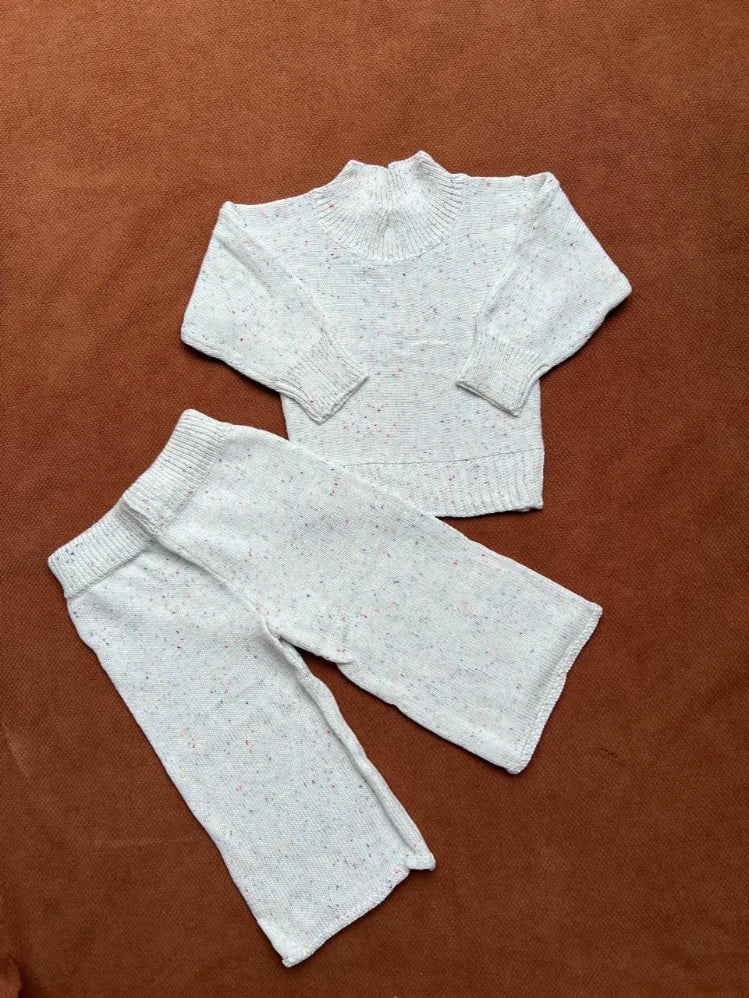 Winter Wool Baby 2 Piece Suit – Soft Knitted Shirt & Trouser Set for