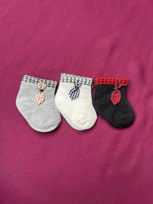 Pack of 3 Baby Socks (0–6 Months)