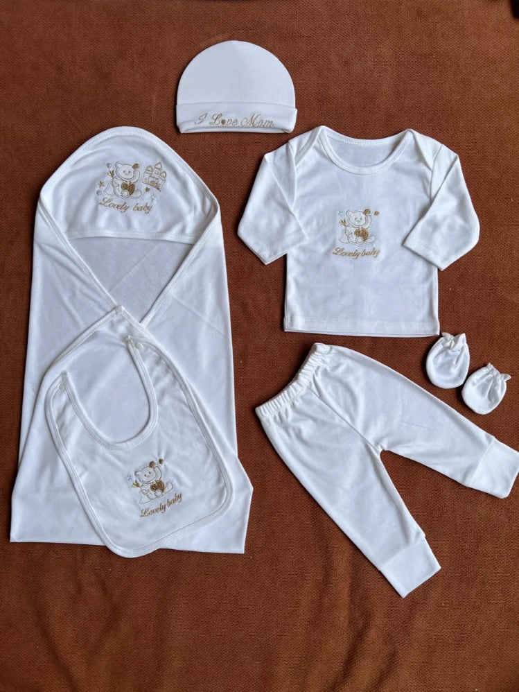 I Love Mom Newborn 7 Pcs Embroidered Starter Set