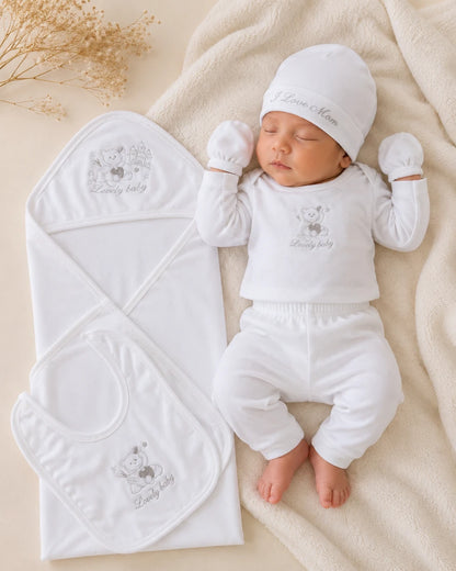 Kids Essentials I Love Mom Newborn 7 Pcs Embroidered Starter Set