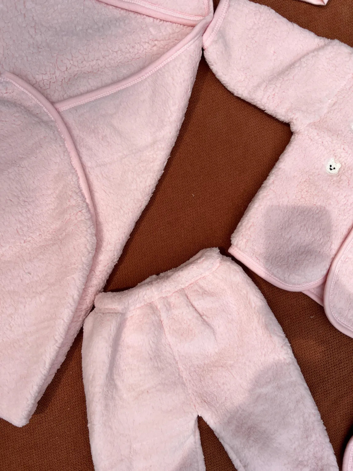 Kids Essentials Newborn 5 Pcs Soft Velvet Starter Set