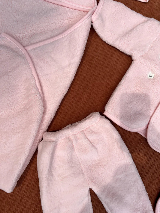 Kids Essentials Newborn 5 Pcs Soft Velvet Starter Set