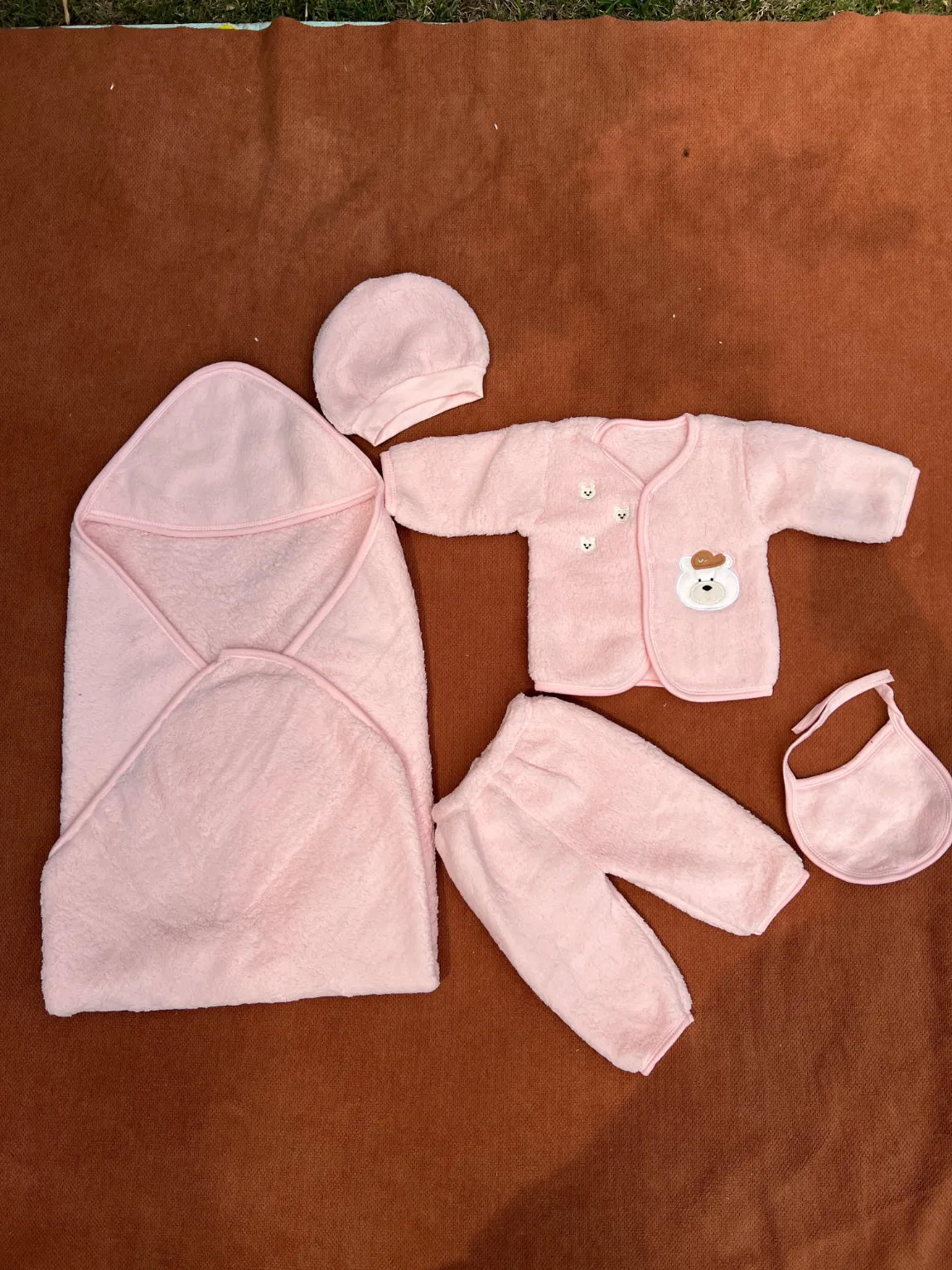 Newborn 5 Pcs Soft Velvet Starter Set
