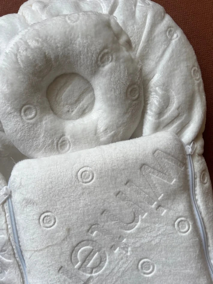 Newborn Baby Carry Nest with Head Support Pillow - Circle Design