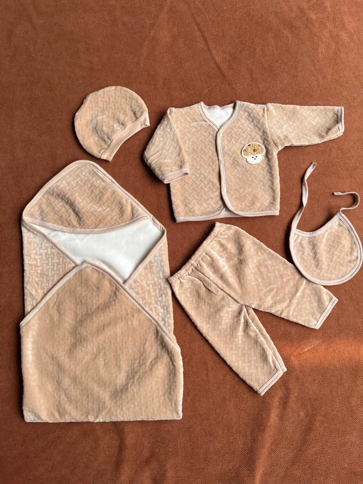 Kids Essentials 5 Piece Winter Velvet Newborn Baby Starter Set